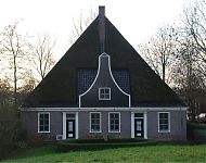 2 woningen onder een stolp bij kolhorn