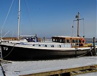 winterharde motorsloep tij gebouwd met innovaar & g.j.Schoenmaker