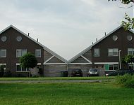 14 woningen op rij in Groningen